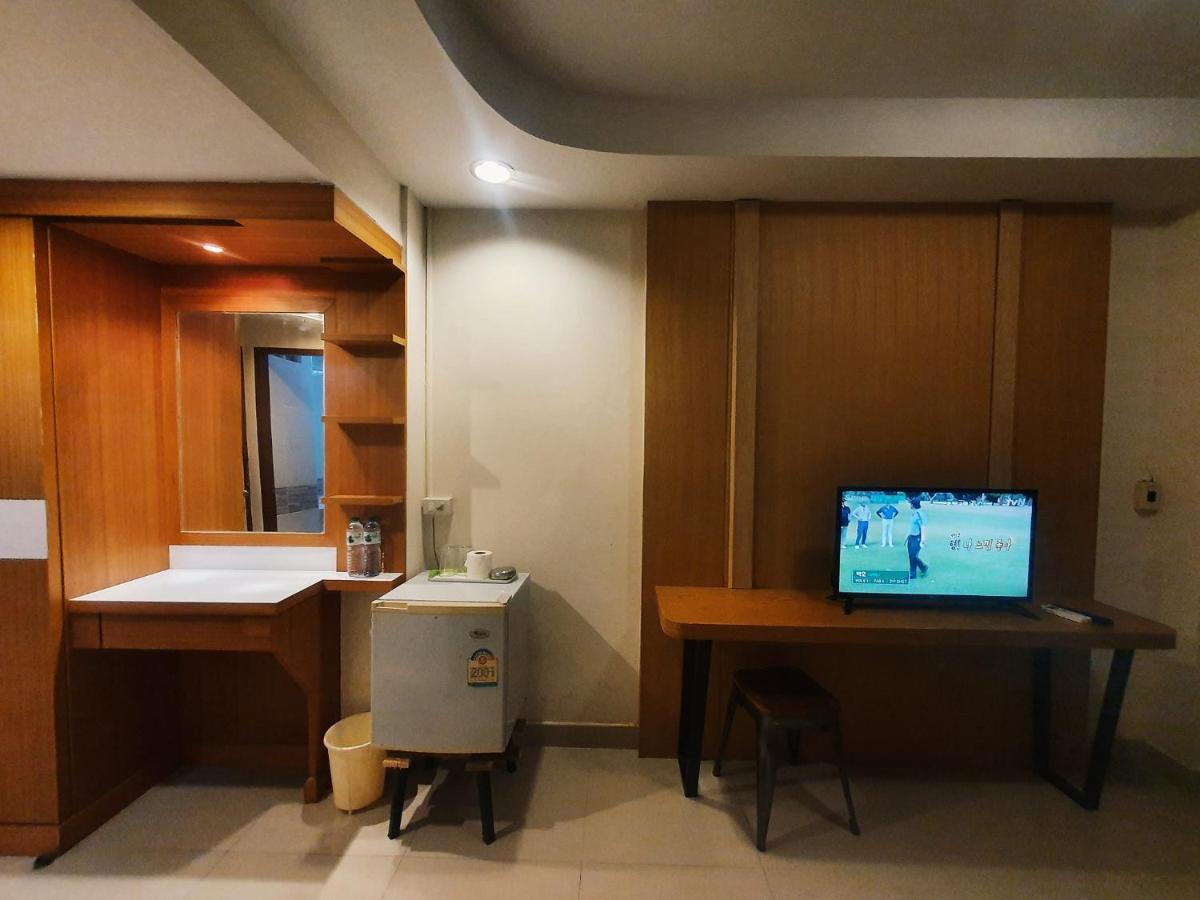 Pn Inn Hotel Pattaya Бангкок Екстер'єр фото